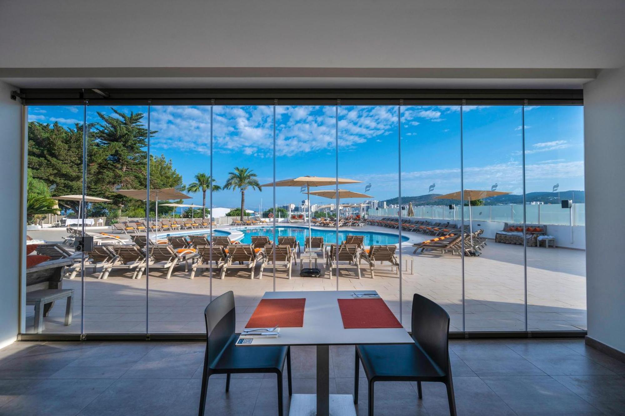 Thb Ocean Beach - Adults Only Σαν Αντόνιο Εξωτερικό φωτογραφία